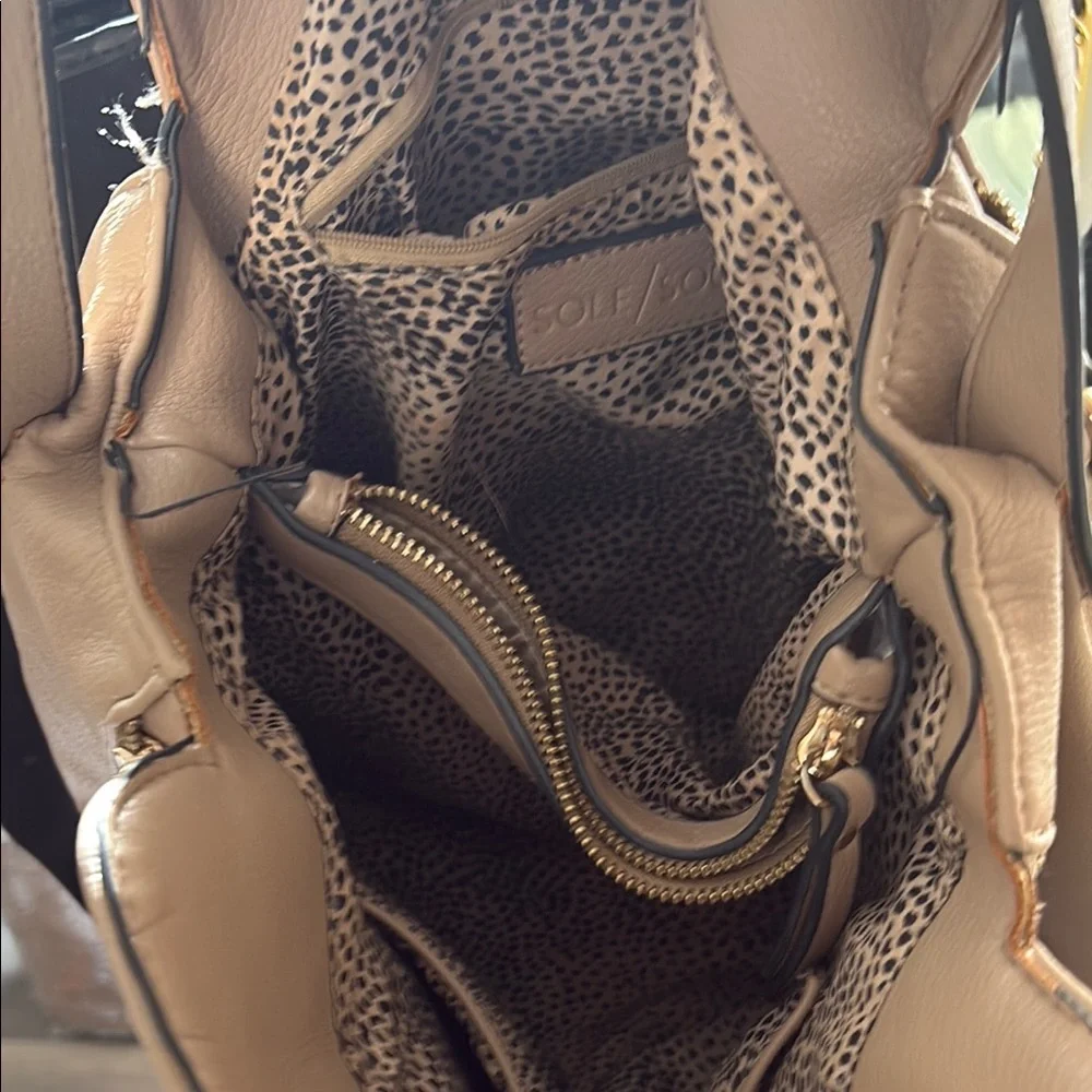 Tan Leather Women's Bag - Picture 3 of 6